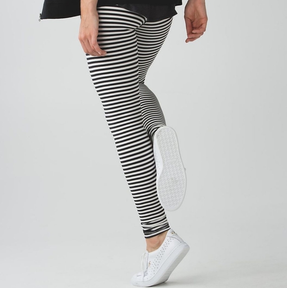 lululemon athletica Pants - Lululemon luon wunder under stripped
